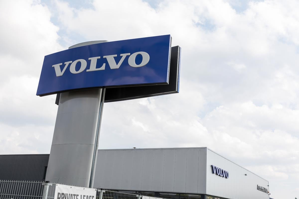 Schulten_raalte-led-signing